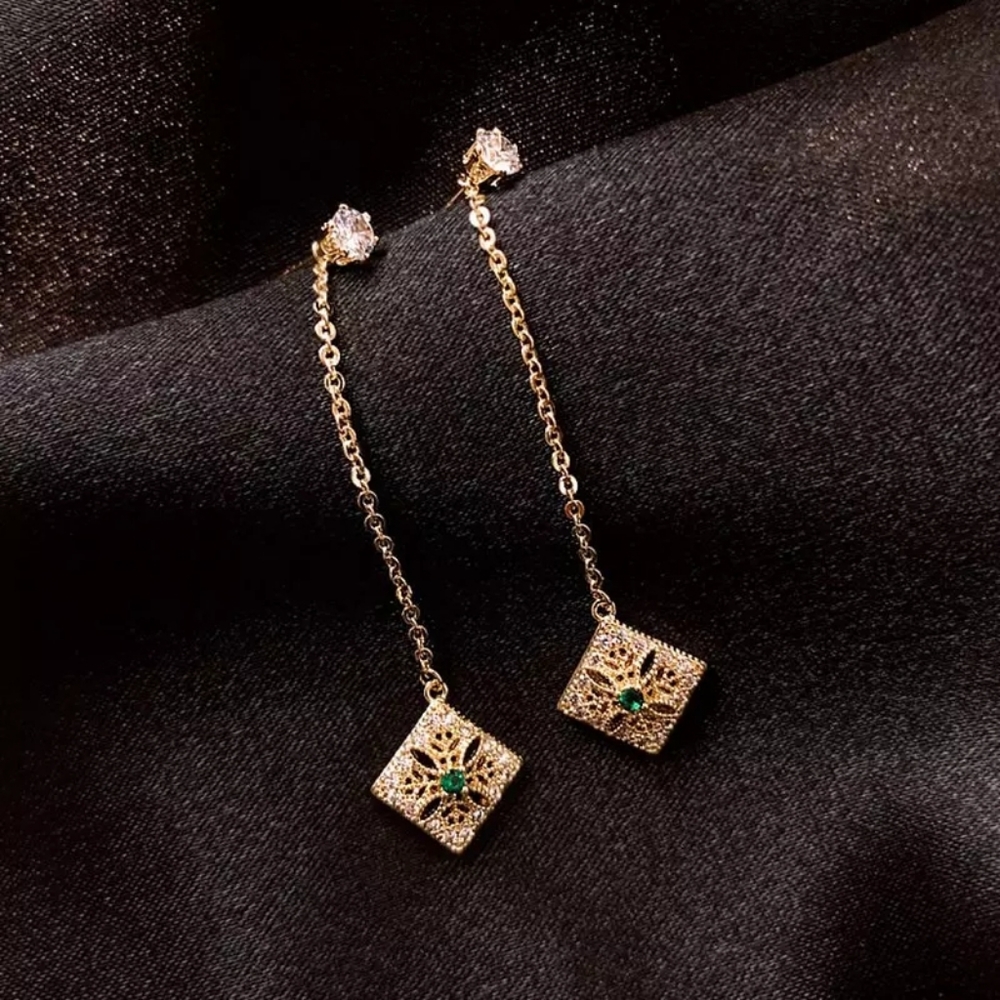 💎NEW💎 GEOMETRIC DROP EARRINGS - Picture 3 of 8